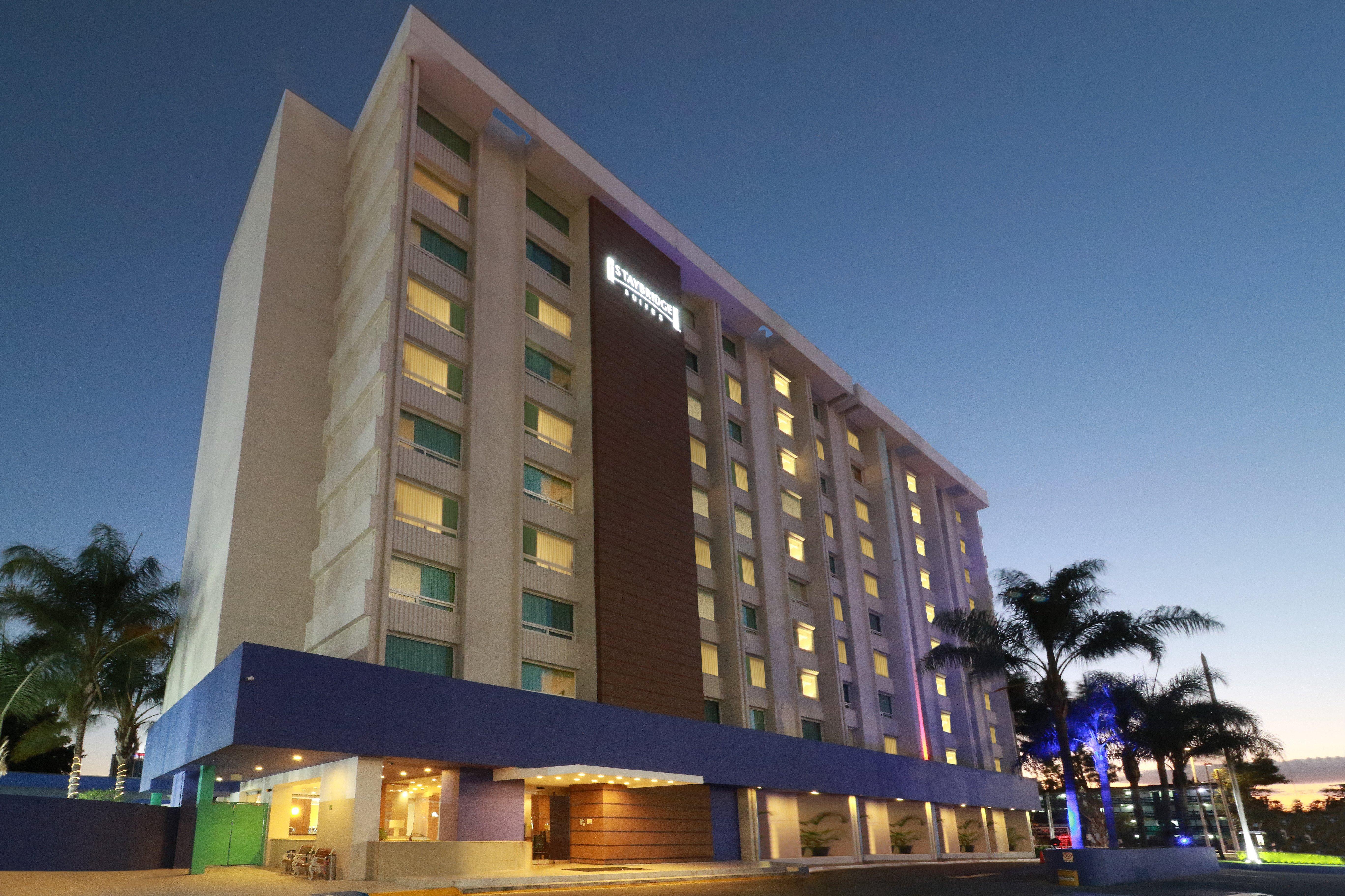 Staybridge Suites Guadalajara Expo By Ihg Сапопан Экстерьер фото