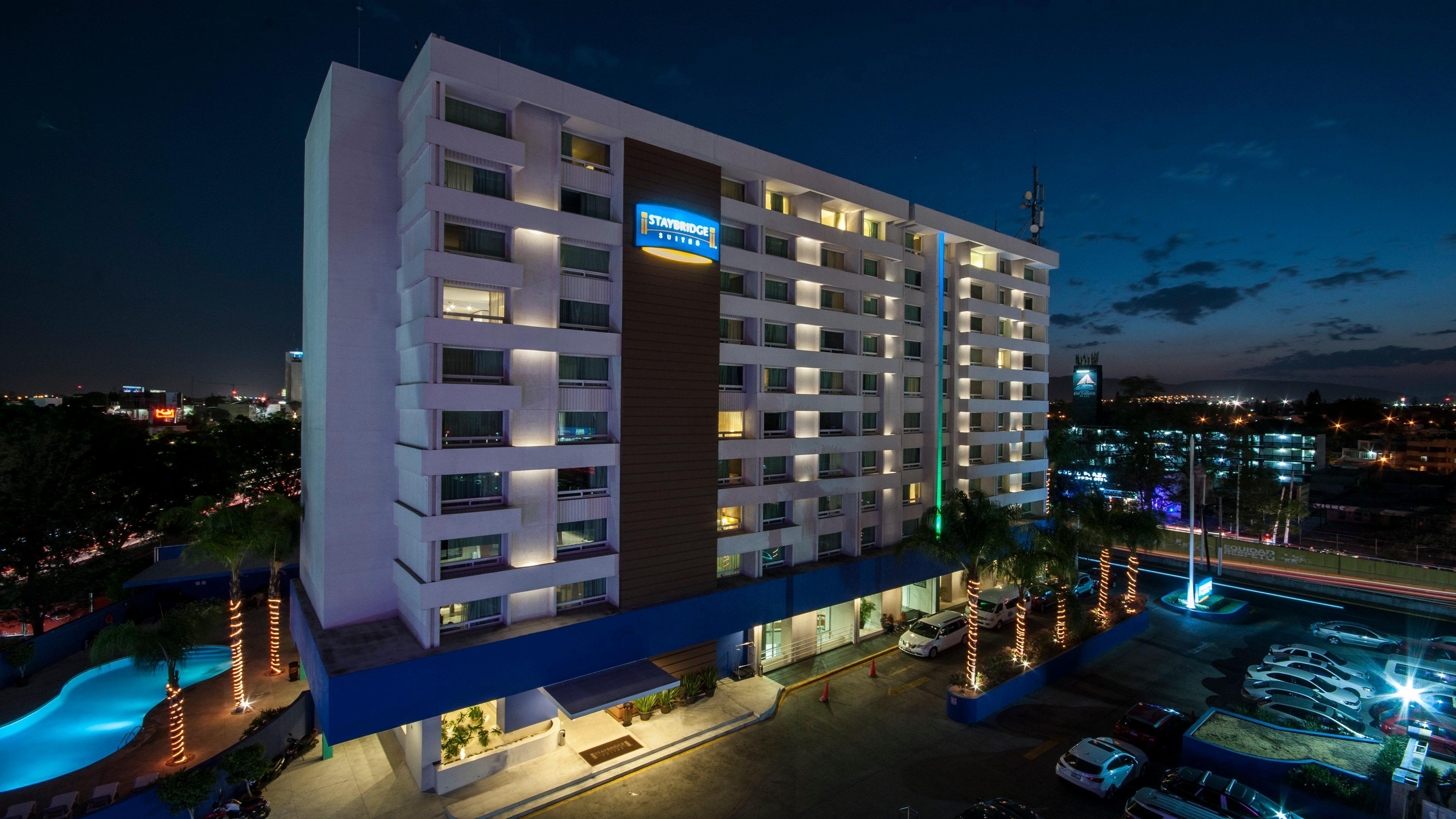 Staybridge Suites Guadalajara Expo By Ihg Сапопан Экстерьер фото